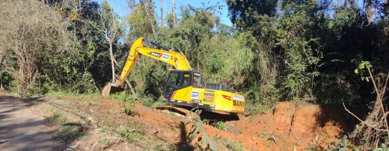 PREFEITURA FAZ OBRAS DE DRENAGEM PARA REDUZIR ALAGAMENTOS EM PONTOS CRÍTICOS DE MONTE MOR