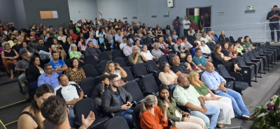 Prefeitura de Sumaré entrega 42 títulos de propriedade e amplia segurança jurídica para famílias do município