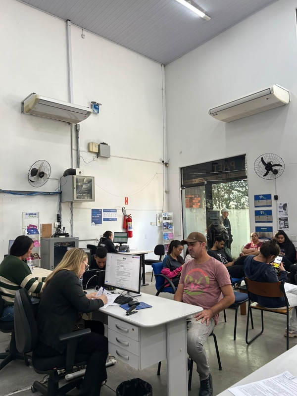 PAET ESTÁ COM MUTIRÃO DE ENTREVISTAS E OFERECE OPORTUNIDADES DE EMPREGO NESTA QUINTA-FEIRA EM MONTE MOR